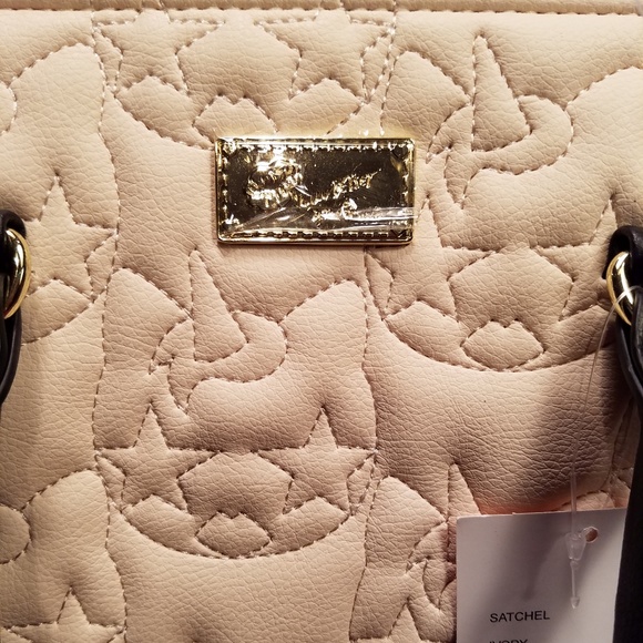 (SOLD) LUV BETSEY JOHNSON IVORY SATCHEL! - Picture 2 of 8